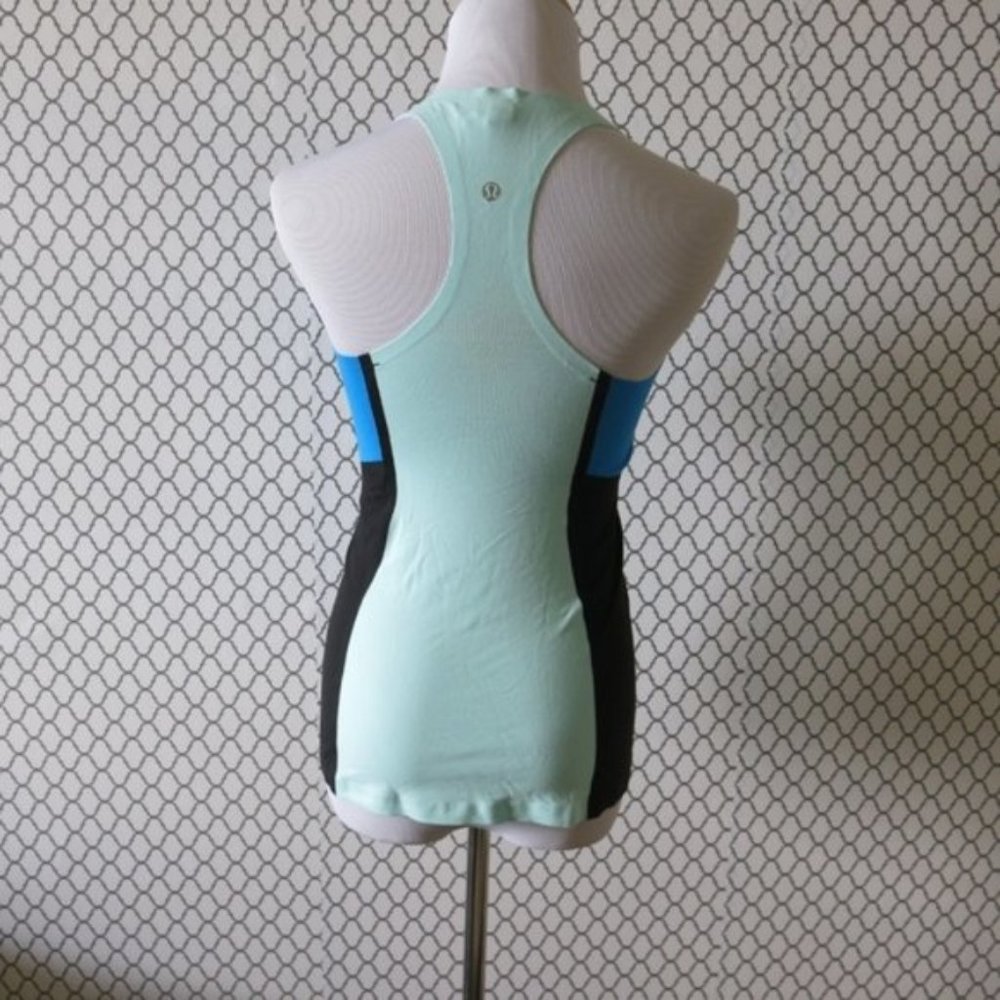 Lululemon Athletica Cool Racerback Surf Bonded Tank Top Aquamarine Black Size 4
